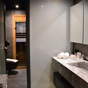 Apartament typu deluxe z łóżkiem queen-size